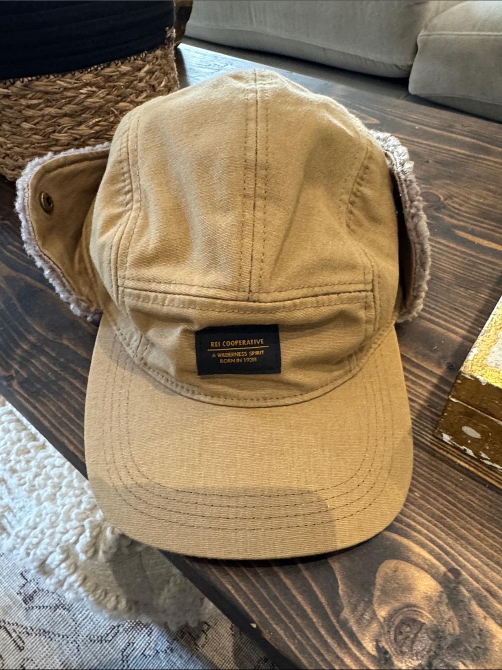 REI trailsmith canvas ear snap Sherpa lined hat